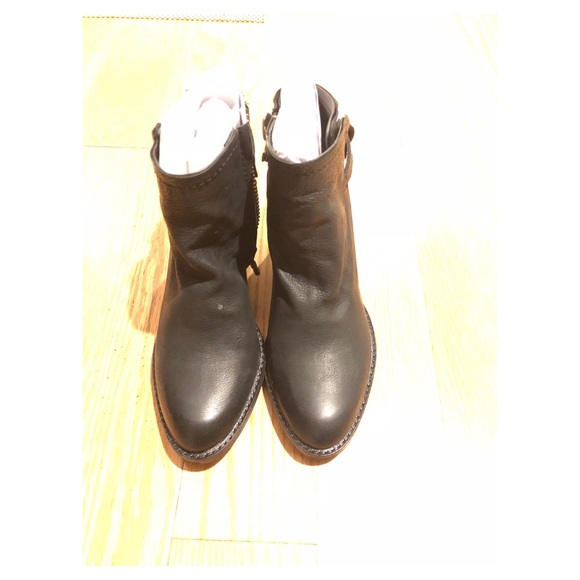 Black booties - Picture 5 of 5